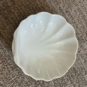 Vintage Coastal grandma White shell trinket dish